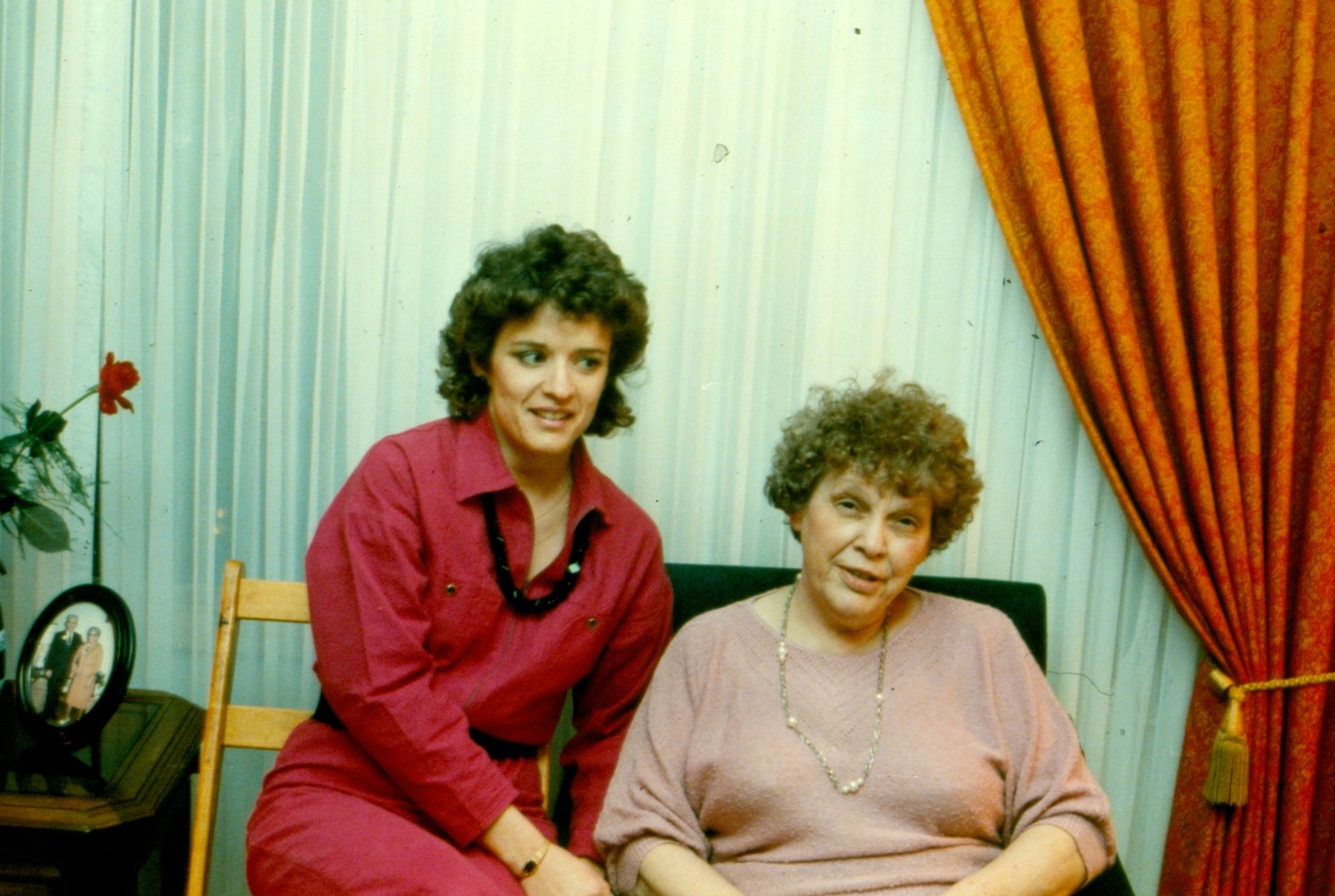 Audrey (nee Reimer) Plett and Katarina (Kay, nee Giesbrecht) Reimer